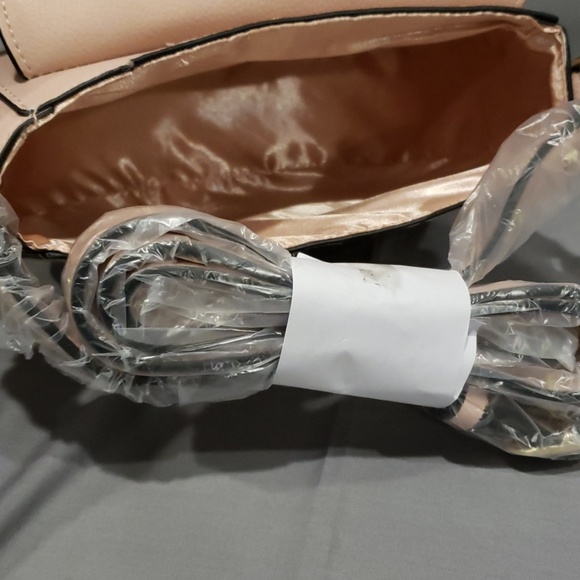 Victoria's Secret Pink & Gold Crossbody - … - Picture 3 of 5